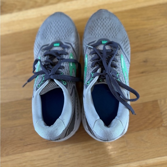 Brooks Ariel 20 Shoes Womens Size 9 medium (B) 1203151D076 Gray Sneakers Nice - Picture 10 of 11